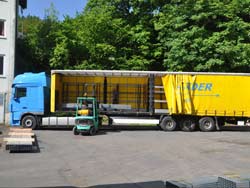 Loading and transport of our metal profiles